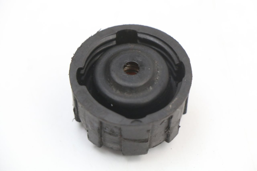 photo de TAPA DE EXPANSIÓN DEL DEPÓSITO PIAGGIO MP3 LT 400 (2007 - 2012) - Detalle de la pieza