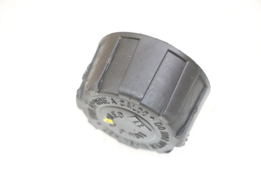 photo de TAPA DE EXPANSIÓN DEL DEPÓSITO PIAGGIO MP3 LT 300 (2010 - 2016) - Zoom estado de uso