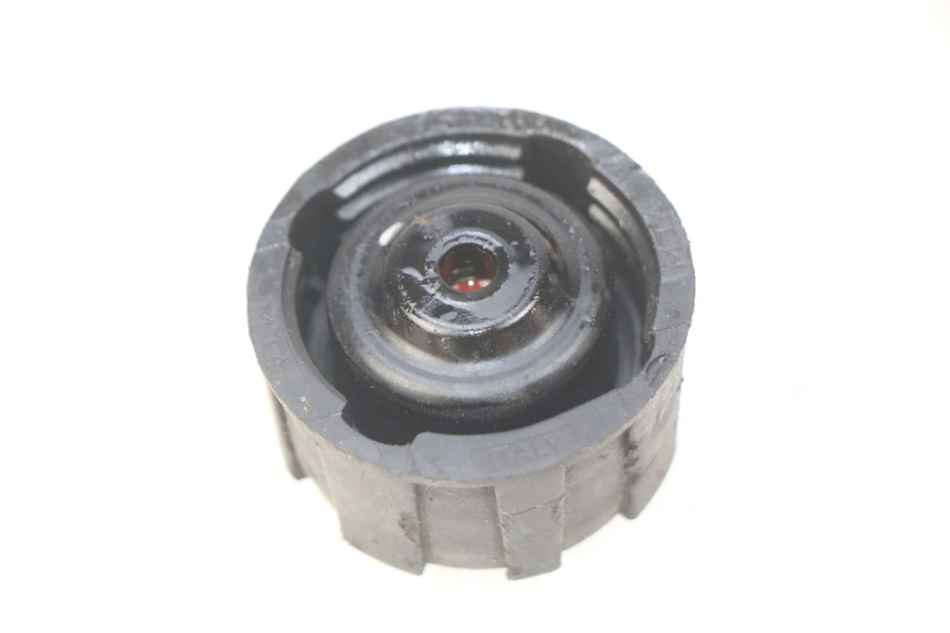 photo de TAPA DE EXPANSIÓN DEL DEPÓSITO GILERA NEXUS 125 (2009 - 2013) - Zoom estado de uso