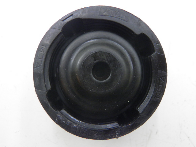 photo de BOTELLA EXPANSION TAPON PIAGGIO BEVERLY 125 (1998 - 2005) - Zoom estado de uso