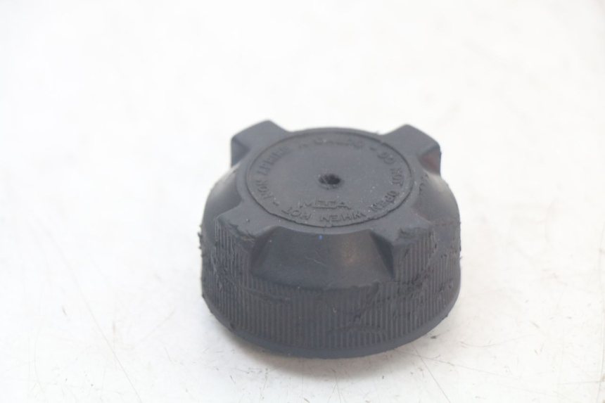 photo de TAPA DE EXPANSIÓN DEL DEPÓSITO DERBI SENDA SM X-TREME 50 (2006 - 2010) - Detalle de la pieza