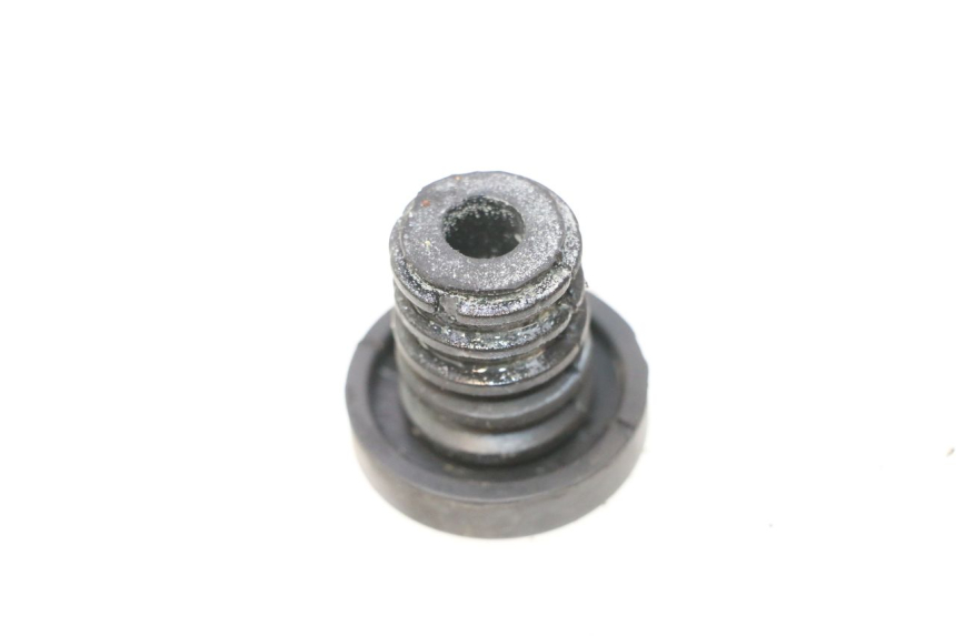 photo de BOTELLA EXPANSION TAPON SUZUKI SV S 650 (2003 - 2009) - Zoom estado de uso