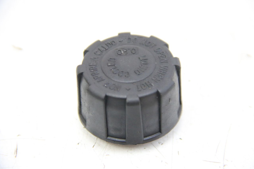 photo de TAPA DE EXPANSIÓN DEL DEPÓSITO PIAGGIO VESPA GRANTURISMO 125 (2003 - 2007) - Vista principal