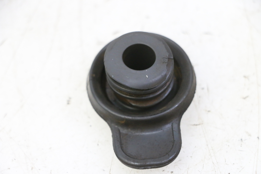 photo de TAPA DE EXPANSIÓN DEL DEPÓSITO YAMAHA X-MAX XMAX 250 (2006 - 2009) - Zoom estado de uso