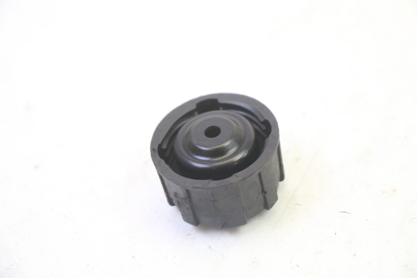 photo de TAPA DE EXPANSIÓN DEL DEPÓSITO PIAGGIO XEVO - X EVO 125 (2007 - 2017) - Zoom estado de uso