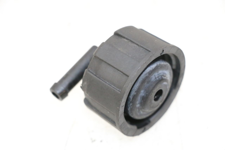 photo de TAPA DE EXPANSIÓN DEL DEPÓSITO YAMAHA YP MAJESTY 125 (2002 - 2006) - Zoom estado de uso