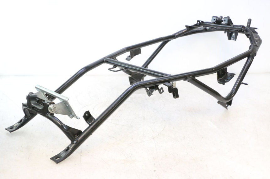 photo de SUBCHASIS TRASERO SUZUKI BURGMAN EXECUTIVE ABS 650 (2006 - 2012) - Vista principal