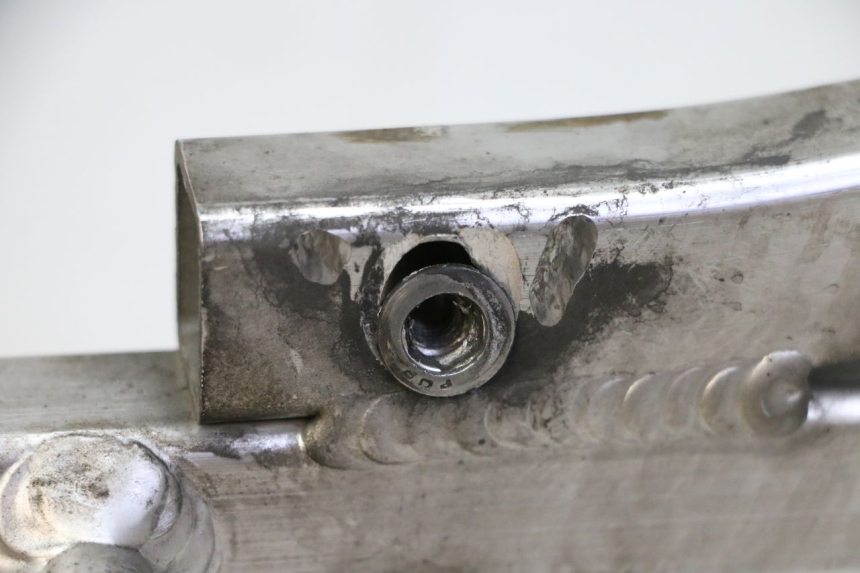 photo de SUBCHASIS TRASERO HONDA CBR RR FIREBLADE 900 (1992 - 1994) - Detalle de la pieza