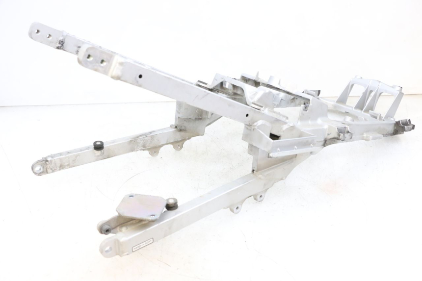 photo de BASTIDOR TRASERO YAMAHA FJR ABS 1300 (2006 - 2012) - Detalles de los puntos de fijación