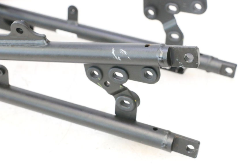 photo de SUBCHASIS TRASERO YAMAHA FZ8 800 (2010 - 2016) - Detalle de la pieza