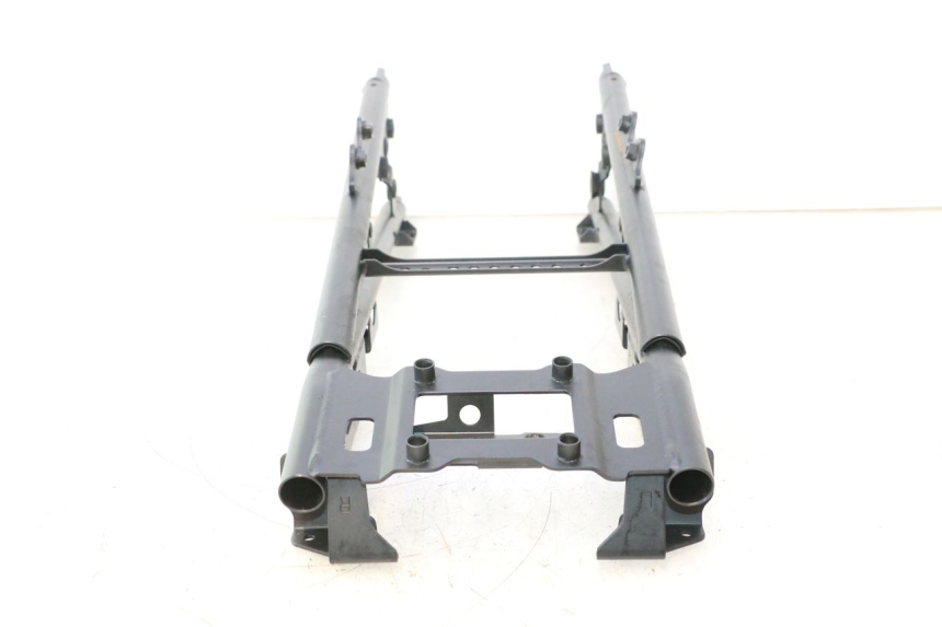 photo de SUBCHASIS TRASERO YAMAHA FZ8 800 (2010 - 2016) - Otra perspectiva