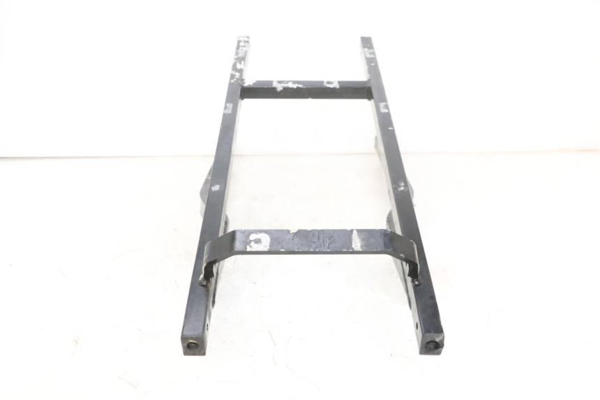 photo de SUBCHASIS TRASERO KAWASAKI GPX R WARBIRD 600 (1988 - 1993) - Detalles de los puntos de fijación