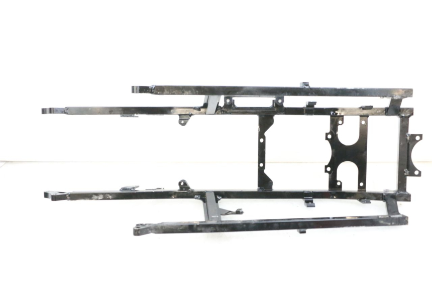 photo de SUBCHASIS TRASERO KAWASAKI GPZ RX 1000 (1986 - 1988) - Primer plano técnico