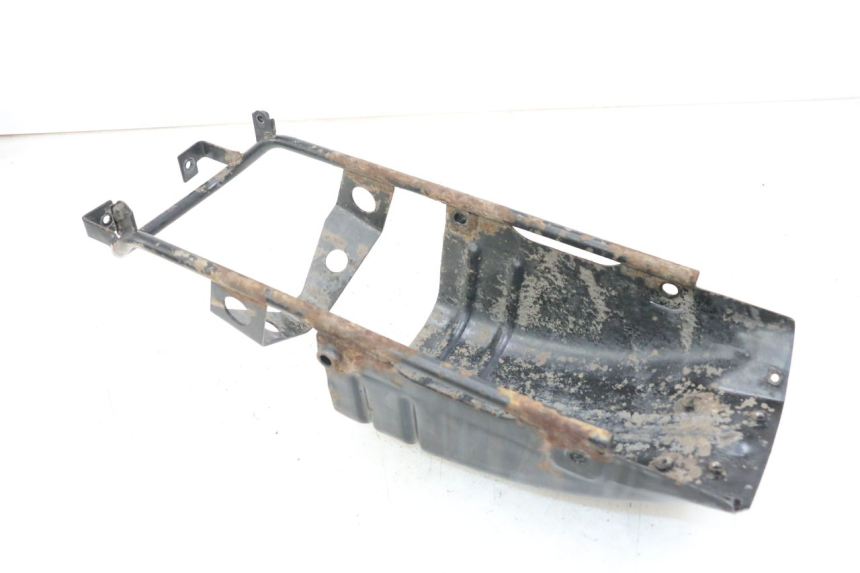 photo de SUBCHASIS TRASERO SUZUKI GZ MARAUDER 125 (1998 - 2004) - Detalle de la pieza