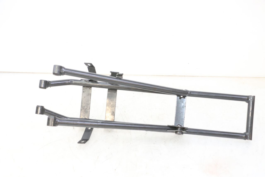 photo de BASTIDOR TRASERO APOLLO RFZ 125 - Zoom estado de uso