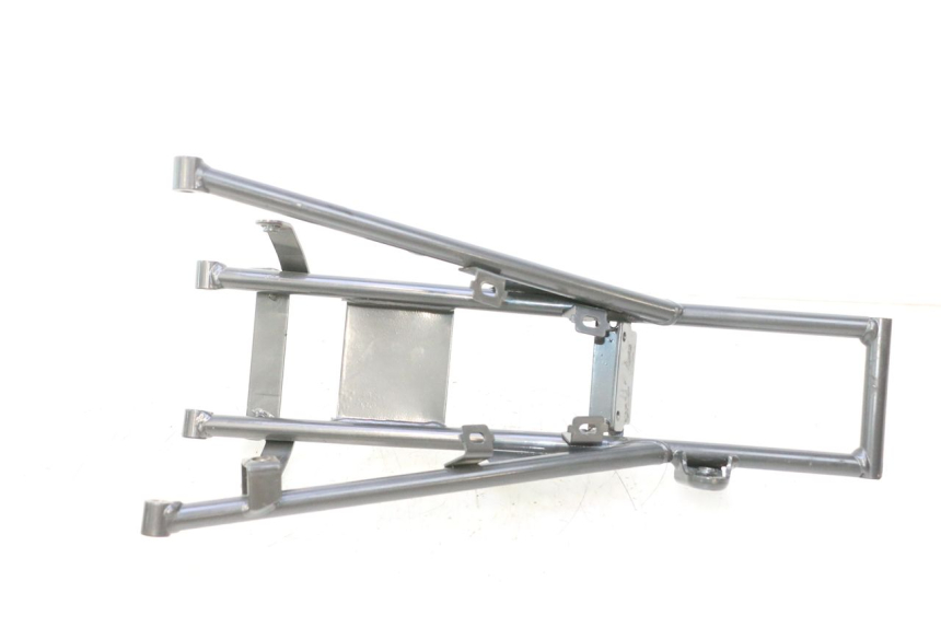 photo de BASTIDOR TRASERO APOLLO RFZ 150 - Detalle de la pieza