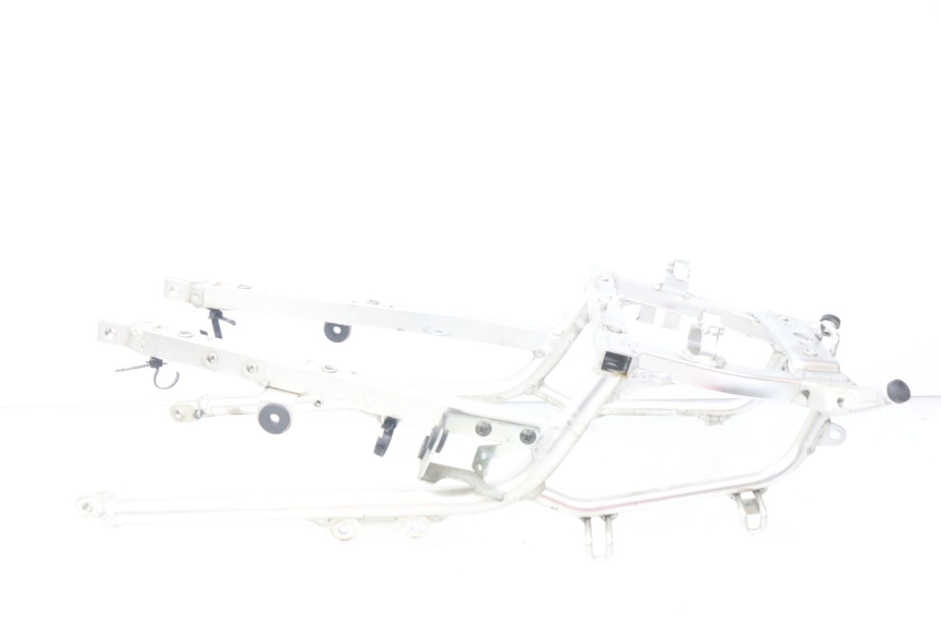 photo de BASTIDOR TRASERO SUZUKI TLS TL S 1000 (1997 - 2001) - Primer plano técnico