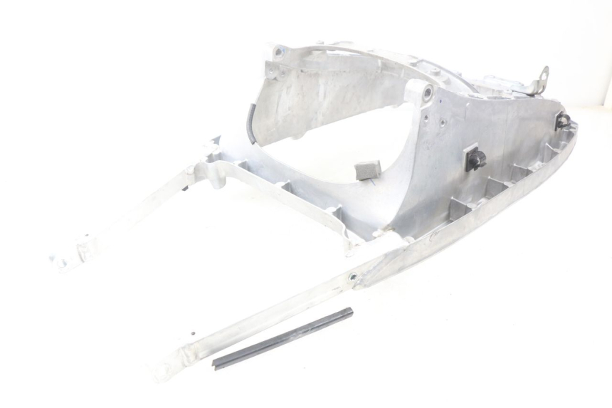 photo de SUBCHASIS TRASERO YAMAHA XP T-MAX TMAX 500 (2008 - 2012) - Detalle de la pieza