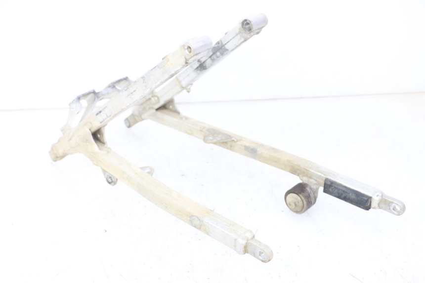 photo de SUBCHASIS TRASERO YAMAHA YZ 85 (2022 - 2025) - Otra vista del artículo