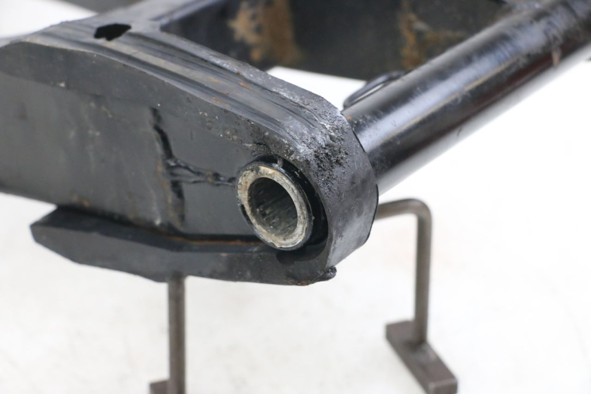 photo de Brazo oscilante HYOSUNG GV AQUILA 125 (2000 - 2009) - Zoom estado de uso