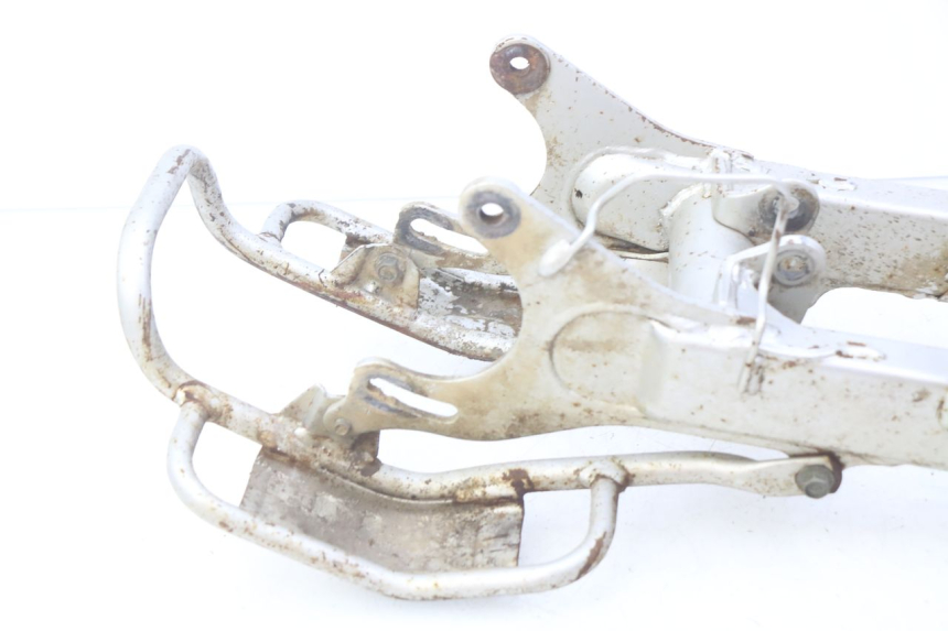 photo de BRAZO OSCILANTE YAMAHA BLASTER 200 (2003 - 2007) - Primer plano de alta resolución