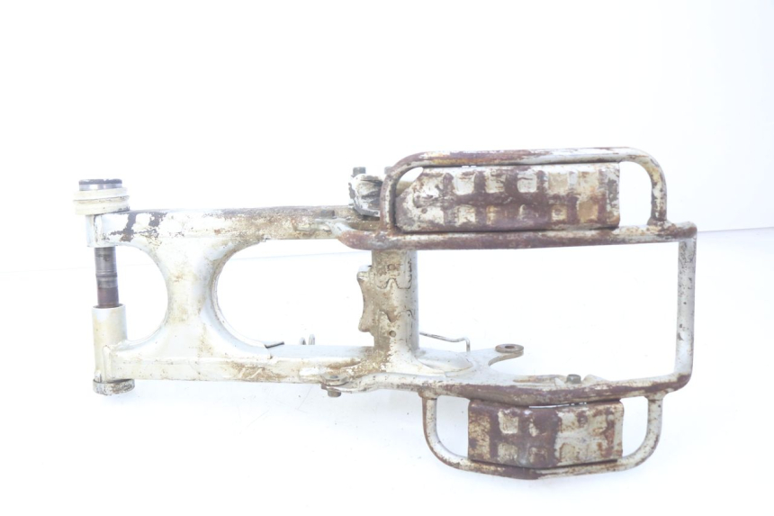 photo de BRAZO OSCILANTE YAMAHA BLASTER 200 (2003 - 2007) - Detalles de los puntos de fijación