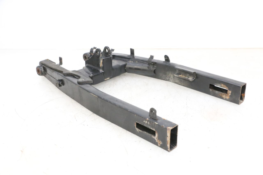 photo de BASCULANTE MAG POWER BOMBERS 4T 50 (2016 - 2026) - Primer plano técnico