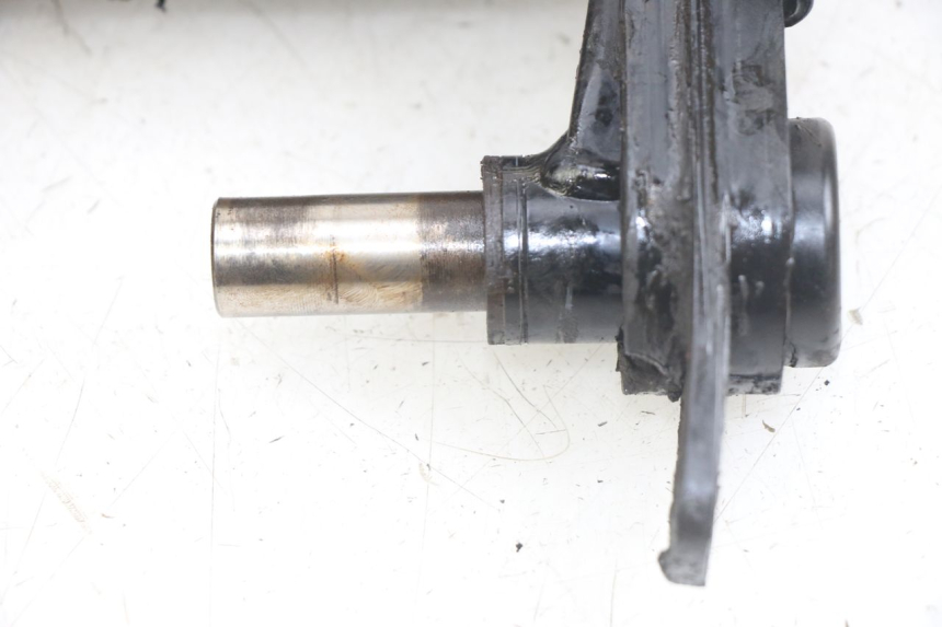 photo de BRAZO OSCILANTE HONDA CA REBEL 125 (1995 - 2001) - Primer plano técnico