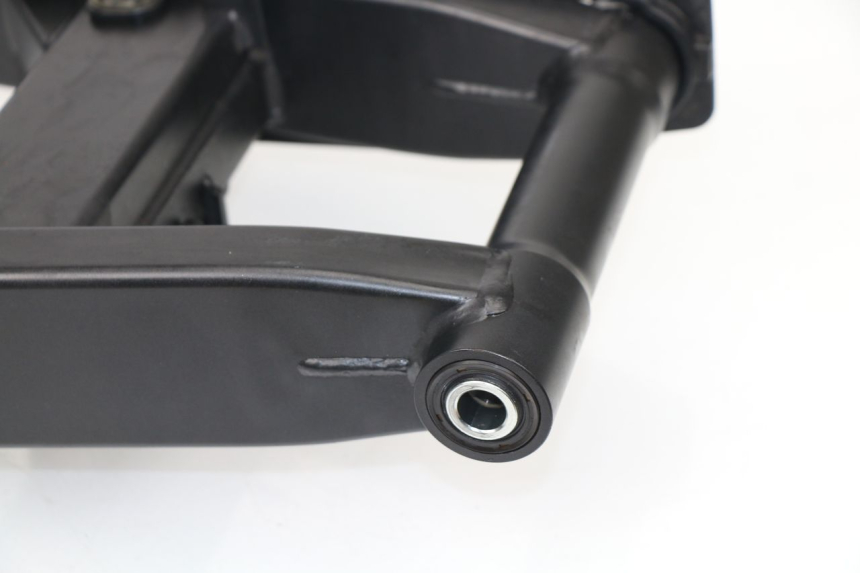 photo de BASCULANTE HONDA CB F CBF ABS 500 (2013 - 2015) - Detalles de los puntos de fijación