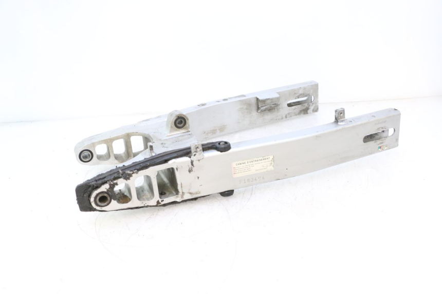 photo de BASCULANTE HONDA CB F HORNET 600 (2005 - 2006) - Marcados y referencias originales