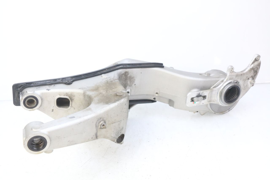 photo de BRAZO OSCILANTE HONDA CB R 1000 (2018 - 2023) - Vista principal