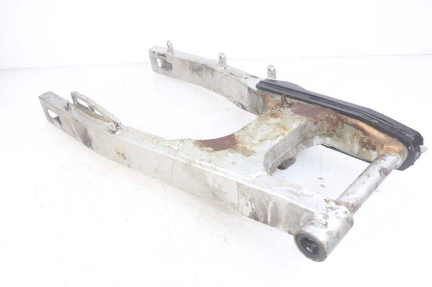 photo de BRAZO OSCILANTE HONDA CBR F SC25 1000 (1989 - 1992) - Vista principal