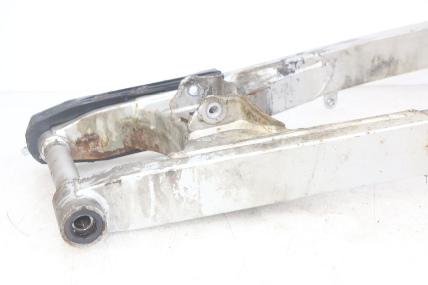 photo de BRAZO OSCILANTE HONDA CBR F SC25 1000 (1989 - 1992) - Vista general del producto