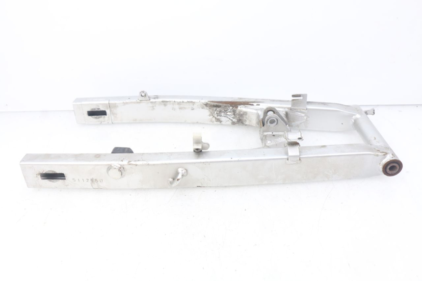 photo de BASCULANTE HONDA CBR R 125 (2003 - 2006) - Detalles de los puntos de fijación