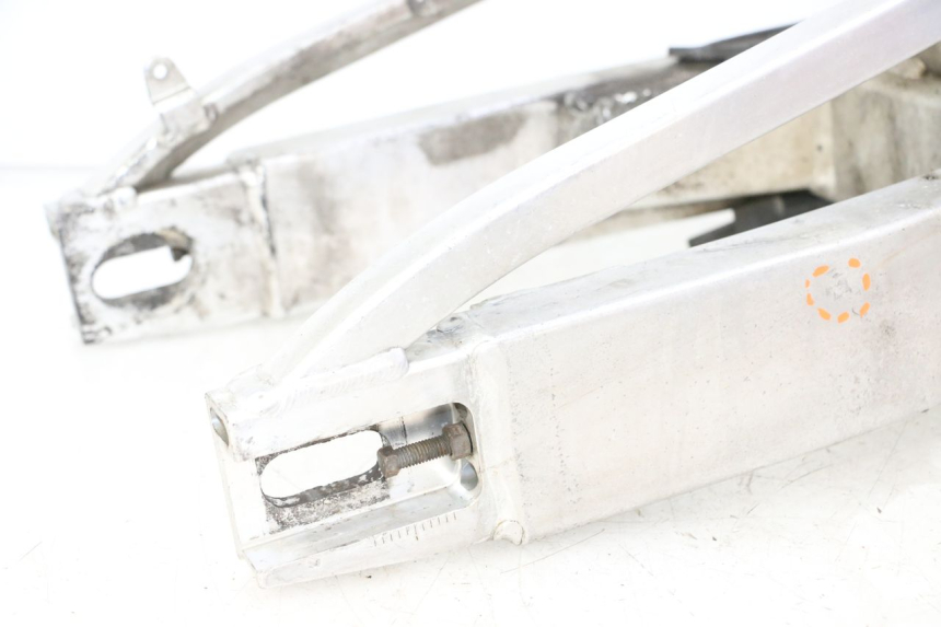 photo de BASCULANTE HONDA CBR RR FIREBLADE 900 (1992 - 1994) - Características distintivas