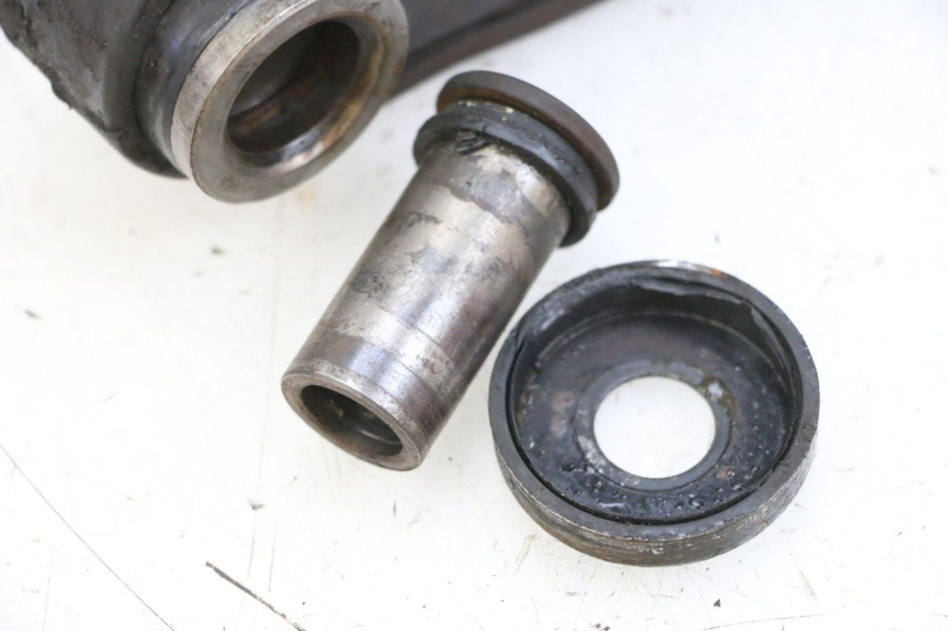 photo de BASCULANTE KSR CODE 125 (2018 - 2020) - Primer plano técnico