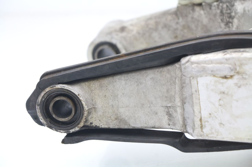 photo de BASCULANTE HONDA CR 125 (2000 - 2001) - Zoom sobre los componentes