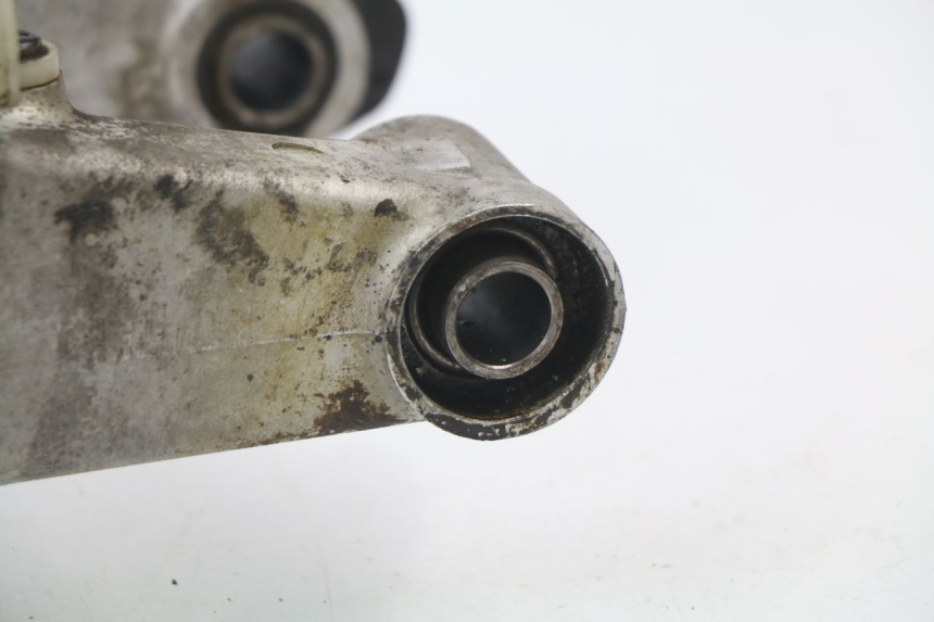 photo de BASCULANTE HONDA CR 125 (2000 - 2001) - Estado de la superficie y material