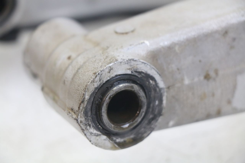 photo de BRAZO OSCILANTE HONDA CR 80 (2001 - 2003) - Otra perspectiva