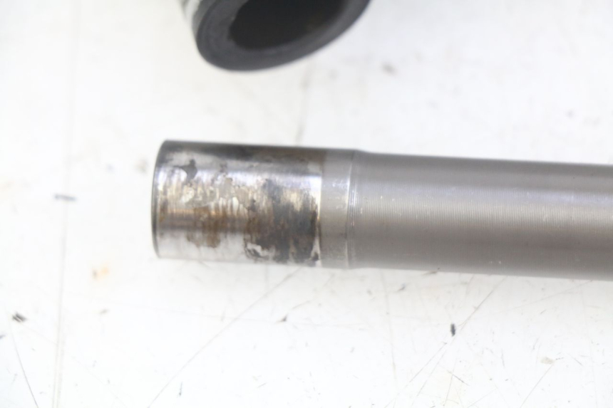 photo de BRAZO OSCILANTE HONDA CRF CR-F 100 (2004 - 2013) - Detalles de los puntos de fijación