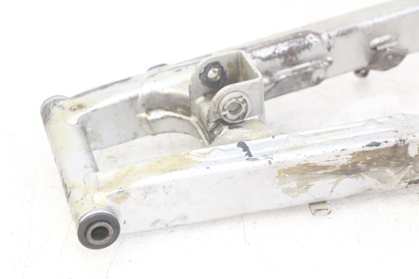 photo de BRAZO OSCILANTE HONDA CRF CR-F 100 (2004 - 2013) - Estado de la superficie y material