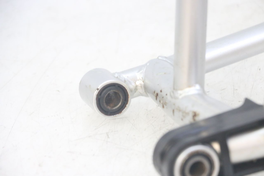 photo de BASCULANTE HONDA CRF-F CRF F 110 (2019 - 2022) - Estado de la superficie y material