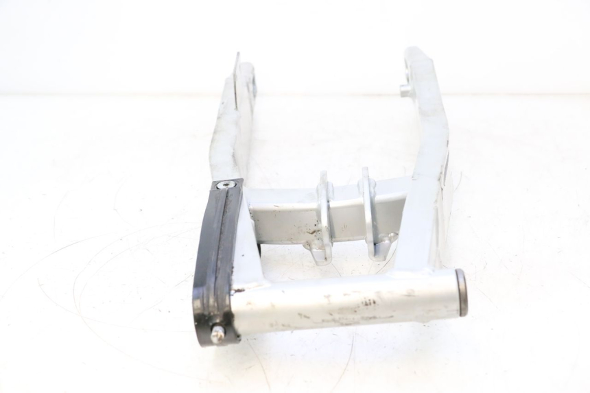 photo de BASCULANTE HM HONDA CRM DERAPAGE RR 50 (2006 - 2017) - Primer plano de alta resolución