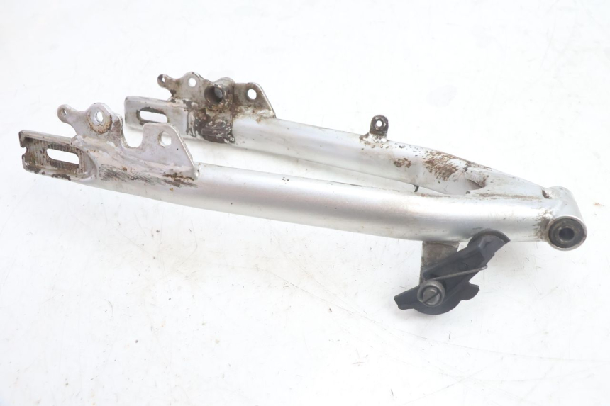 photo de BASCULANTE MBK DAKOTA 50 (2003 - 2008) - Detalles de los puntos de fijación