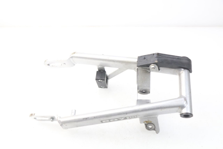 photo de BASCULANTE DERBI DIRT BOY 4T 50 - Primer plano técnico