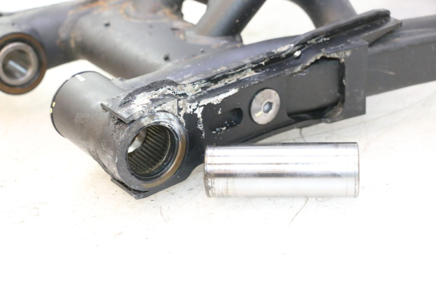 photo de BRAZO OSCILANTE KAWASAKI ER-6 ER6 F ABS 650 (2012 - 2016) - Otra perspectiva