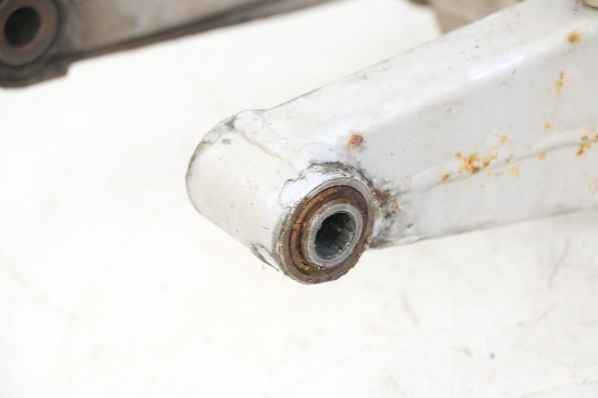 photo de BASCULANTE APRILIA ETX 125 (1998 - 2002) - Otra vista del artículo