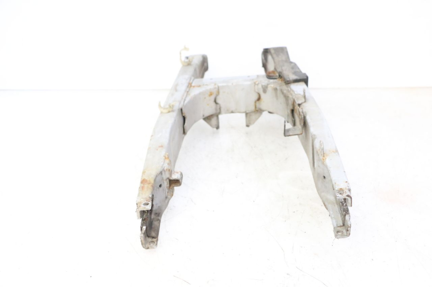 photo de BASCULANTE APRILIA ETX 125 (1998 - 2002) - Enfoque en la estructura