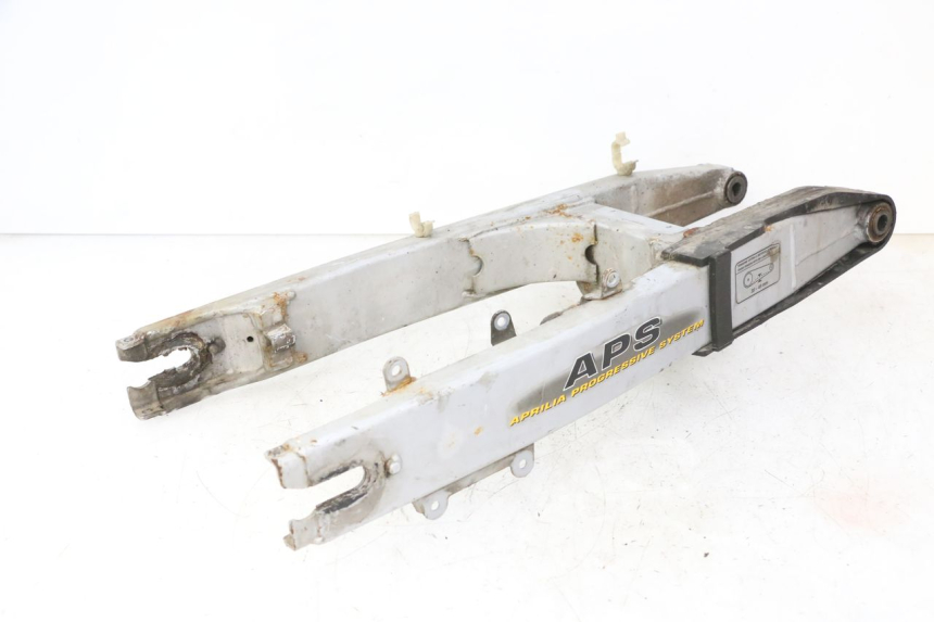 photo de BASCULANTE APRILIA ETX 125 (1998 - 2002) - Ángulo de visión alternativo