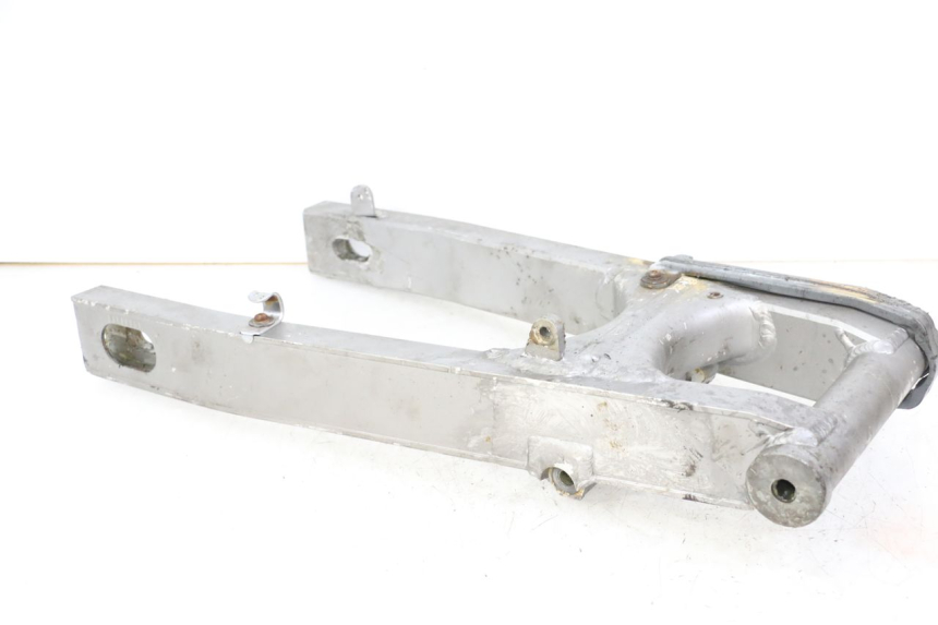 photo de BASCULANTE YAMAHA FJ 36Y 1100 (1984 - 1985) - Detalles de los puntos de fijación